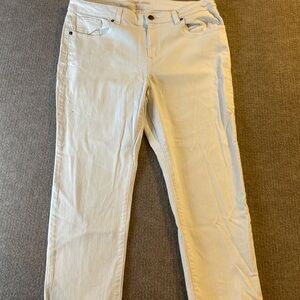 Women's White Jeans 1531